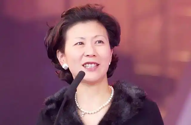 李嘉诚基金会有哪些慈善项目_李嘉诚做慈善花了多少钱_李嘉诚的慈善事业与社会责任