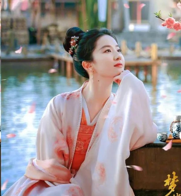 刘亦菲仙女下凡_刘亦菲：银幕上的仙女_仙女刘亦菲