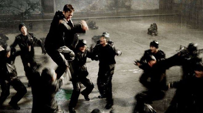 李连杰与吴京合作电影_李连杰吴京对打视频_吴京与李连杰的武打对决