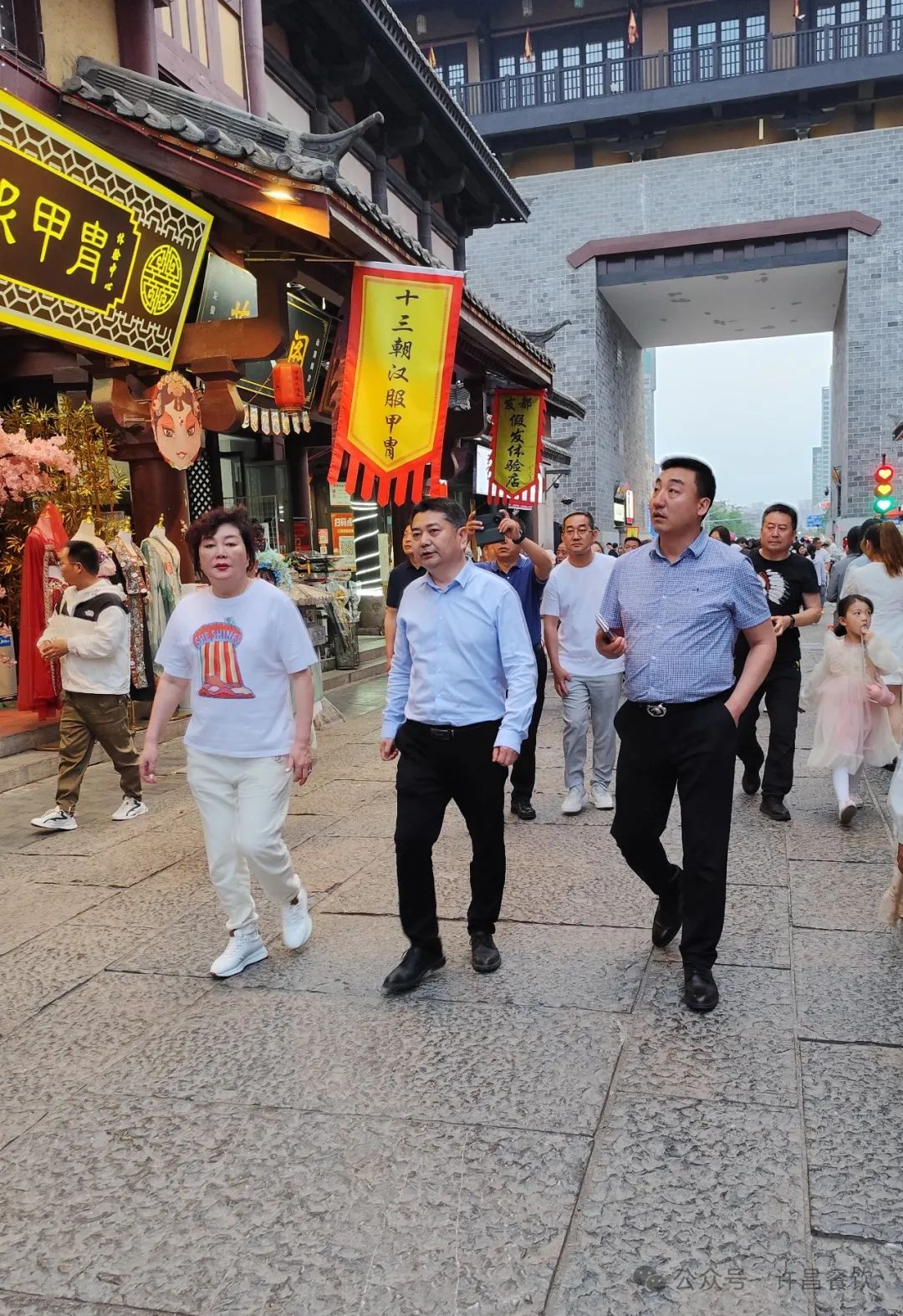 胖东来服务创新举措_胖东来服务理念_以顾客为中心，推动胖东来的服务变革