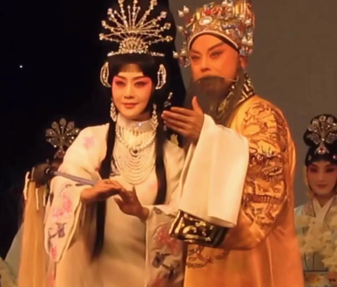 杨贵妃：唐代的绝世风华_大唐贵妃杨贵妃_唐朝的贵妃杨玉环