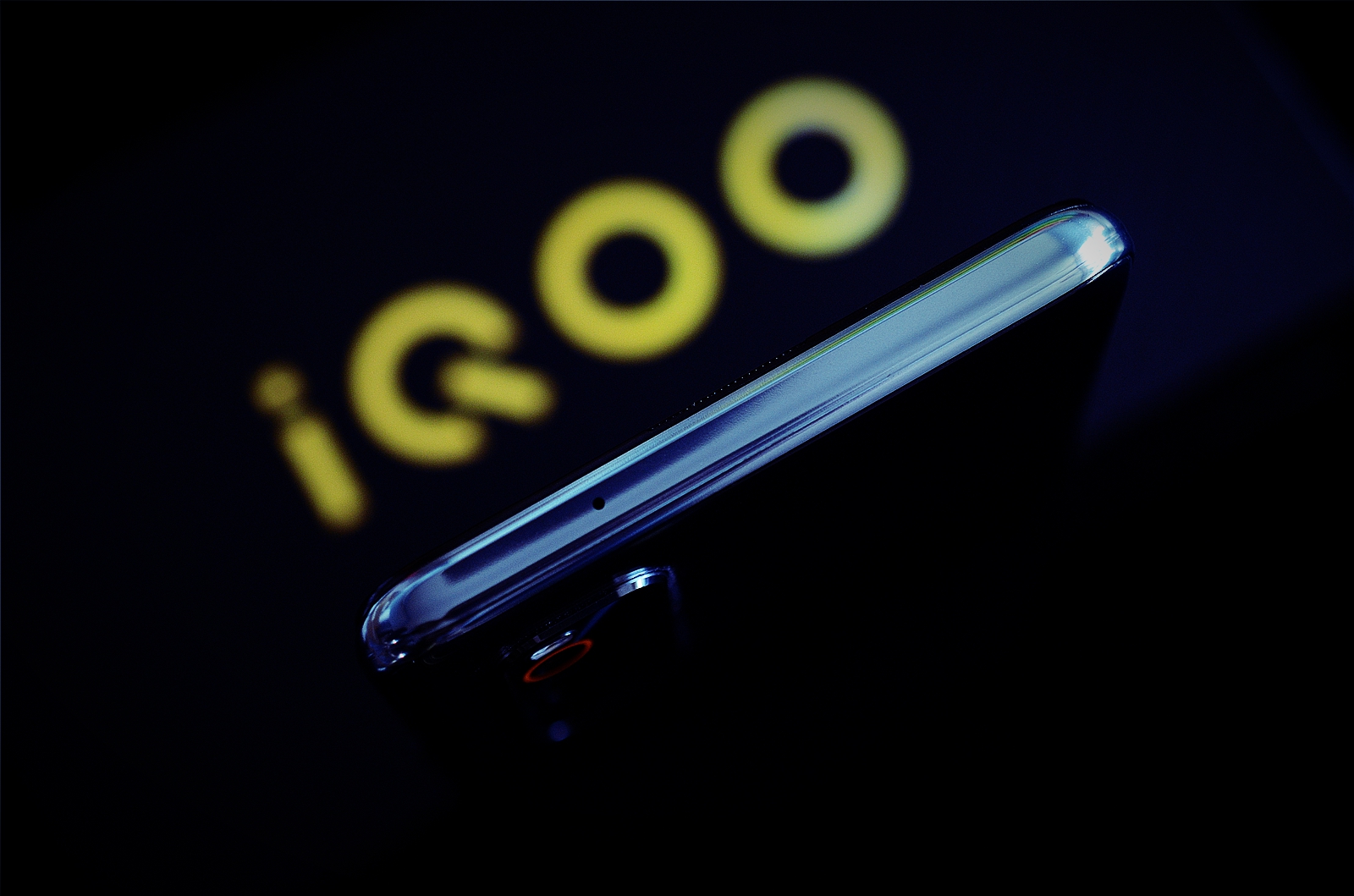 iqoo配件都有什么_什么手机配件好_如何选择适合自己的iQOO手机配件？