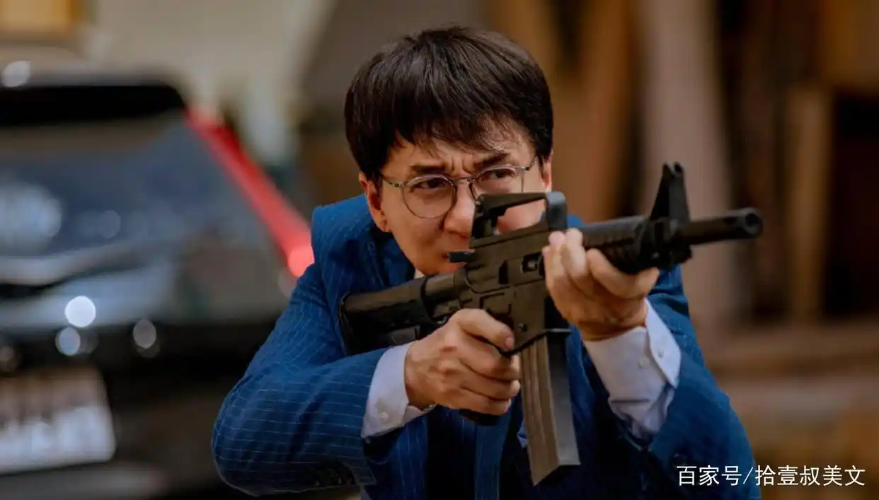 成龙的个人品牌与商业成就_成龙成就商业个人品牌是什么_成龙自创品牌
