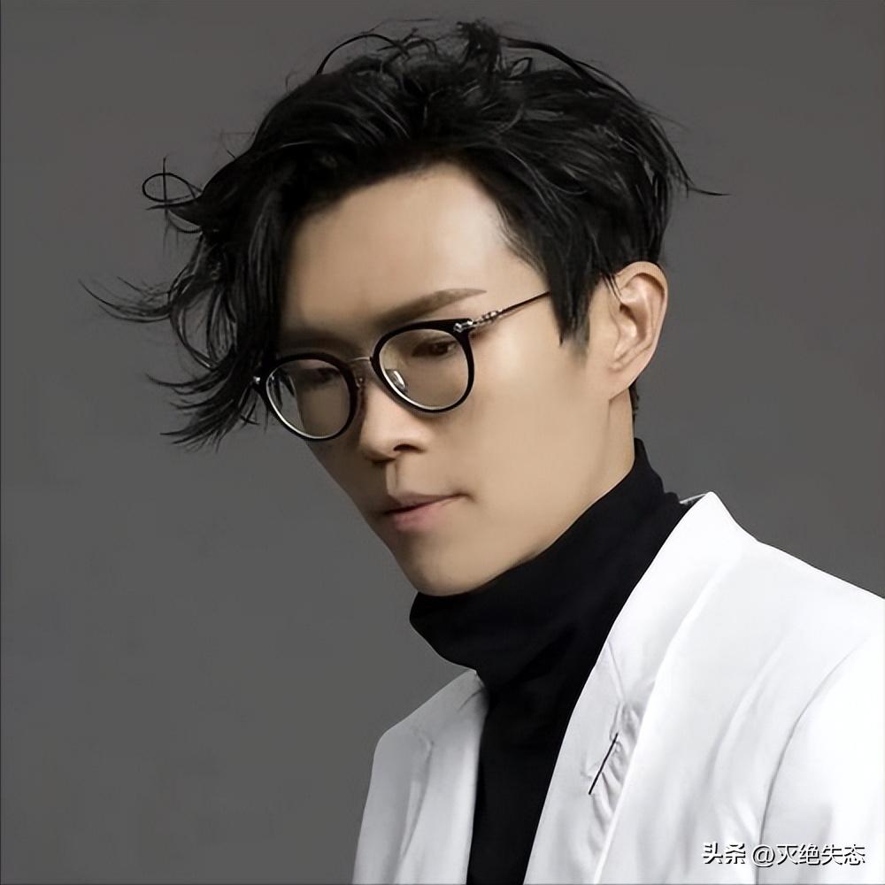 贾玲小贾玲小品搞笑大全完整_白凯南贾玲_贾玲