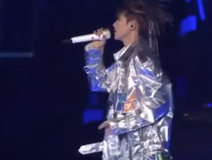王源演唱会翻唱Jony J的《不用去猜》，是我一天的爆笑源泉 | 第2张