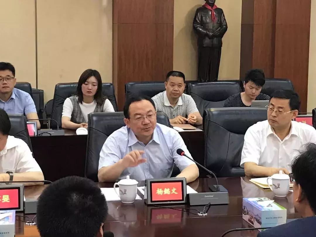 探讨加密货币在医疗行业中的潜力：如何通过区块链技术改善患者服务_区块链加密技术公司_区块链加密算法是什么