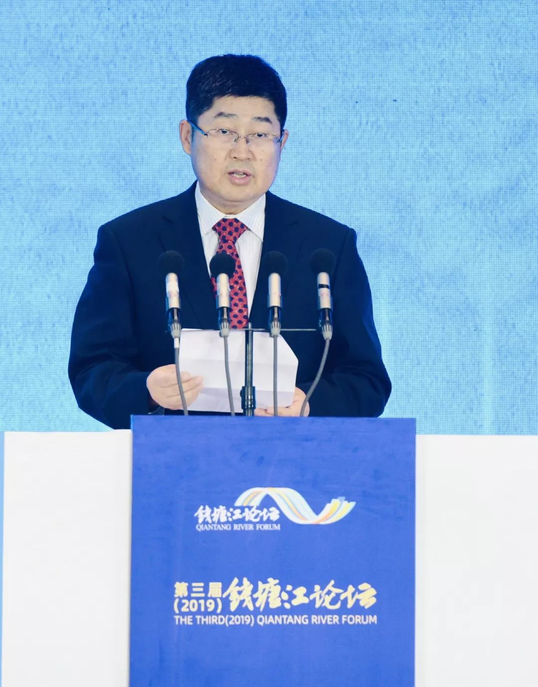 数字货币与社会责任投资的结合：如何利用科技促进企业的社会责任_数字货币与社会责任投资的结合：如何利用科技促进企业的社会责任_数字货币与社会责任投资的结合：如何利用科技促进企业的社会责任